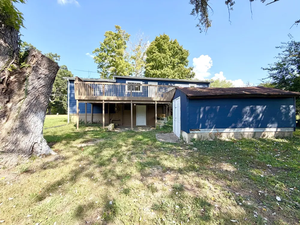 1710 Cumberland Heights Rd Clarksville, TN 37040