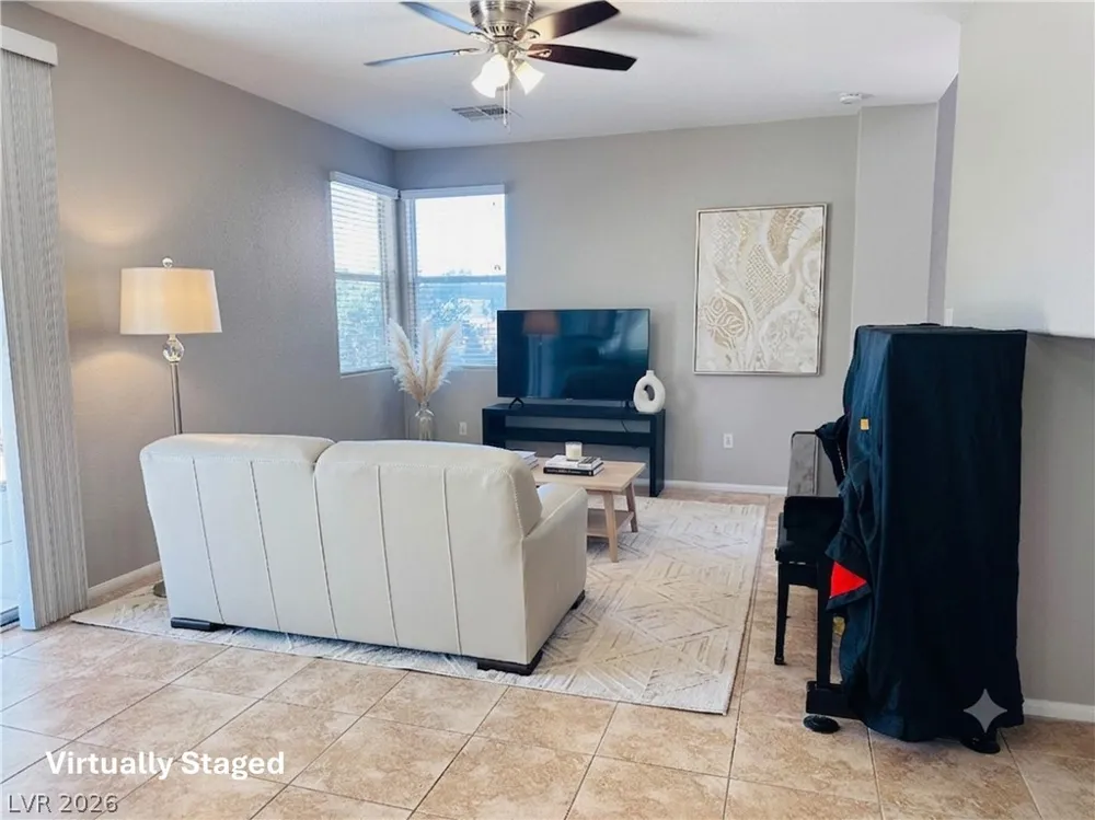 6789 Gold Yarrow Street Las Vegas, NV 89148