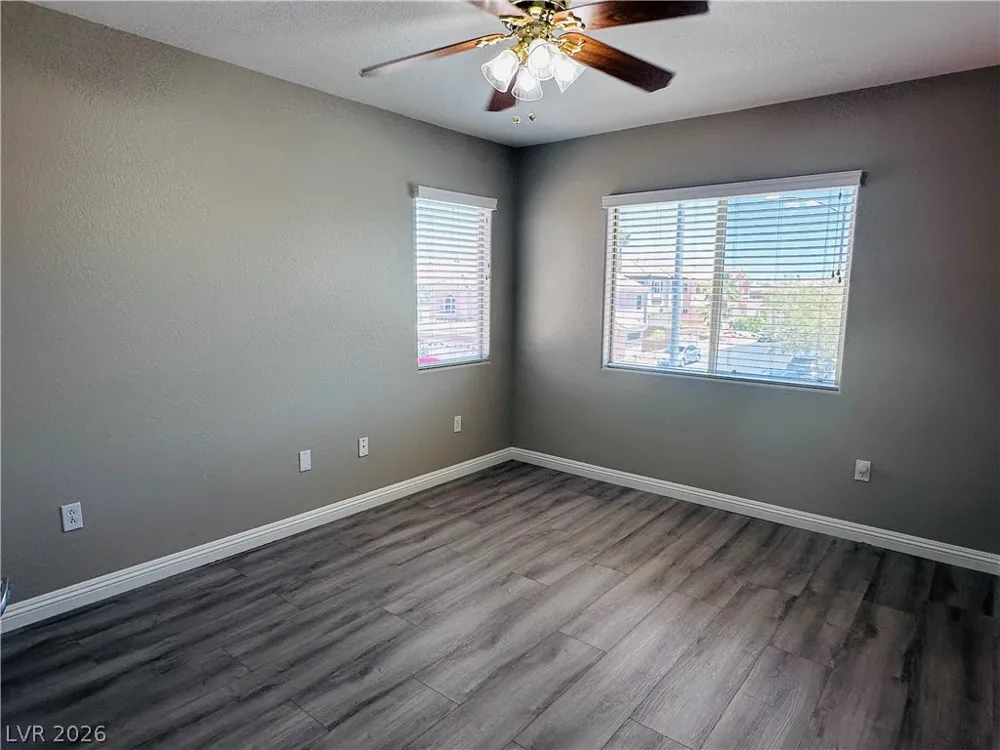 6789 Gold Yarrow Street Las Vegas, NV 89148