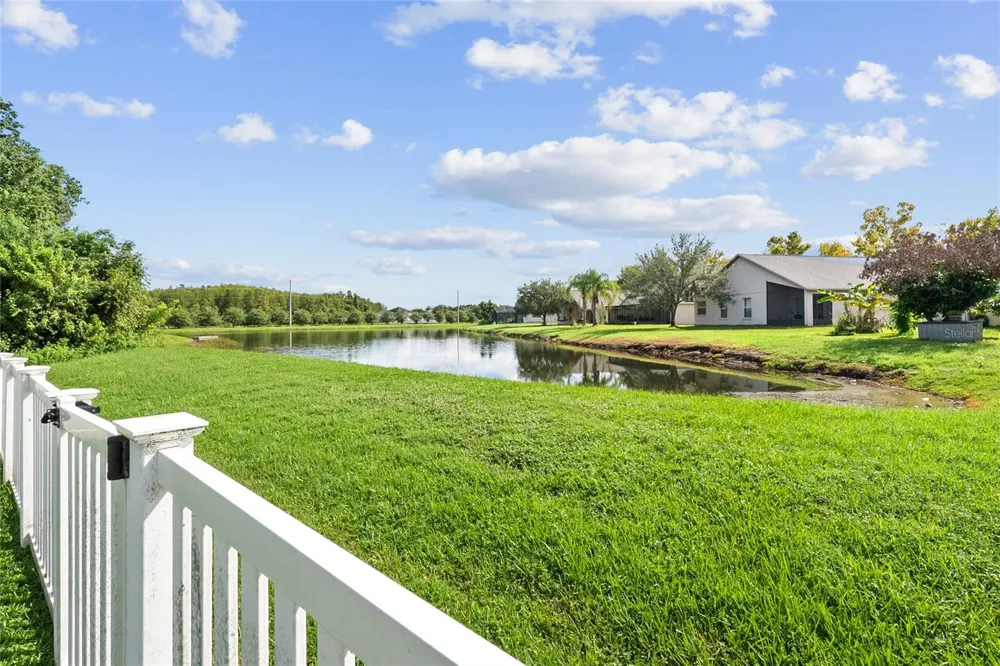 2553 EAGLE BAY BOULEVARD Kissimmee, FL 34743