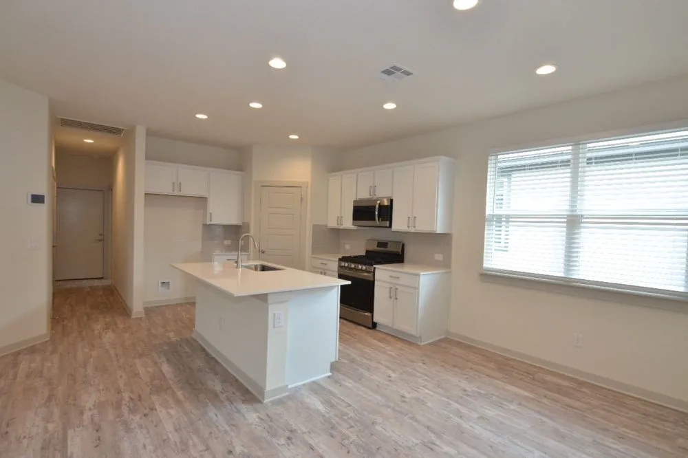 428 Agave Azul Way Leander, TX 78642