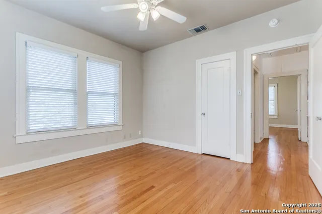 526 Pershing Unit B San Antonio, TX 78209