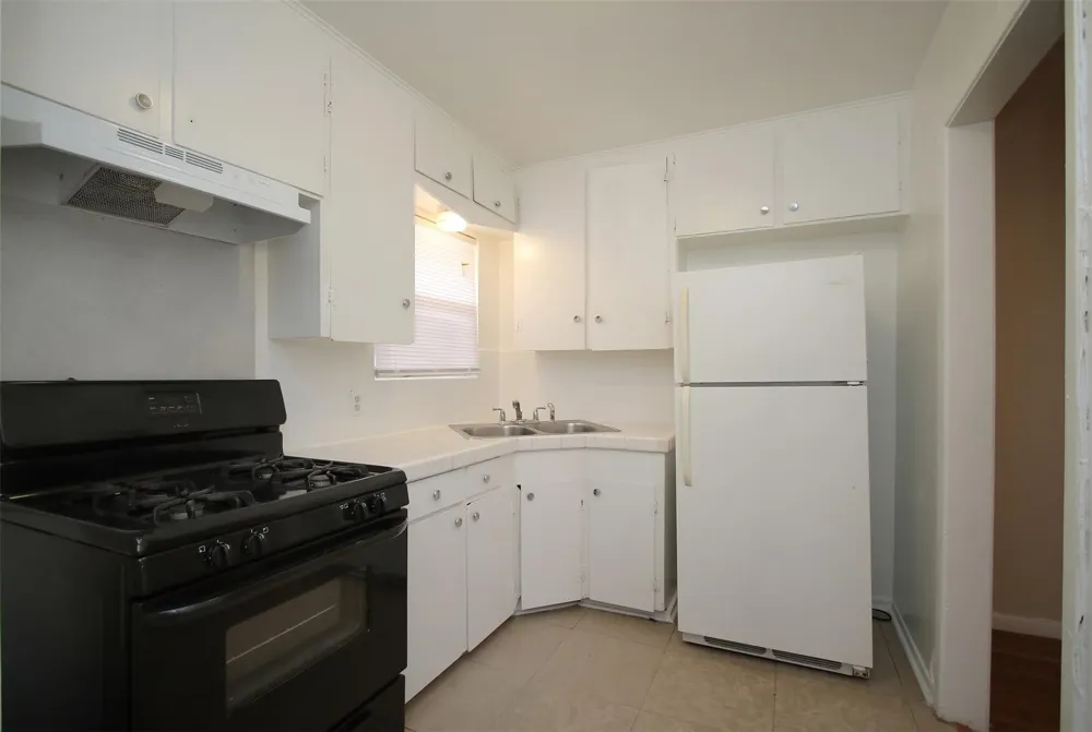8807 Timberside Drive #4 Houston, TX 77025