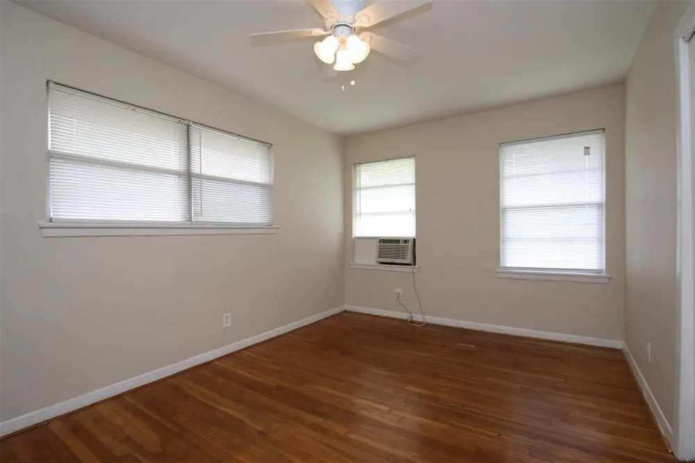 8807 Timberside Drive #4 Houston, TX 77025
