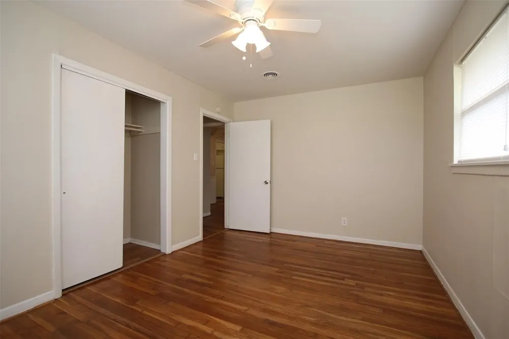 8807 Timberside Drive #4 Houston, TX 77025