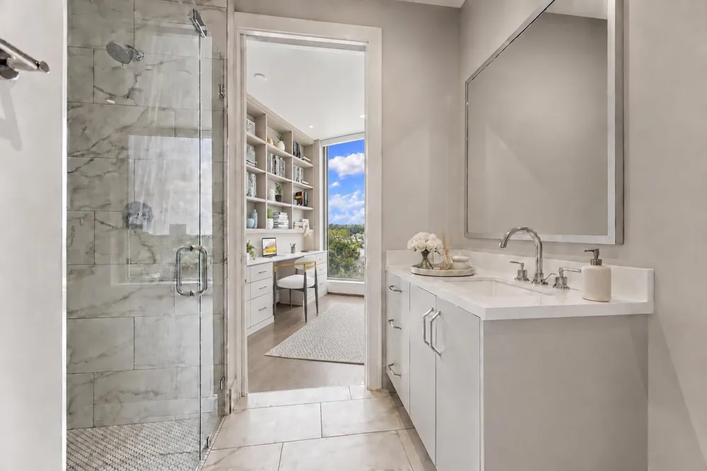 5656 San Felipe Street, Unit 701 Houston, TX 77056