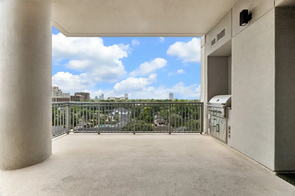 5656 San Felipe Street, Unit 701 Houston, TX 77056