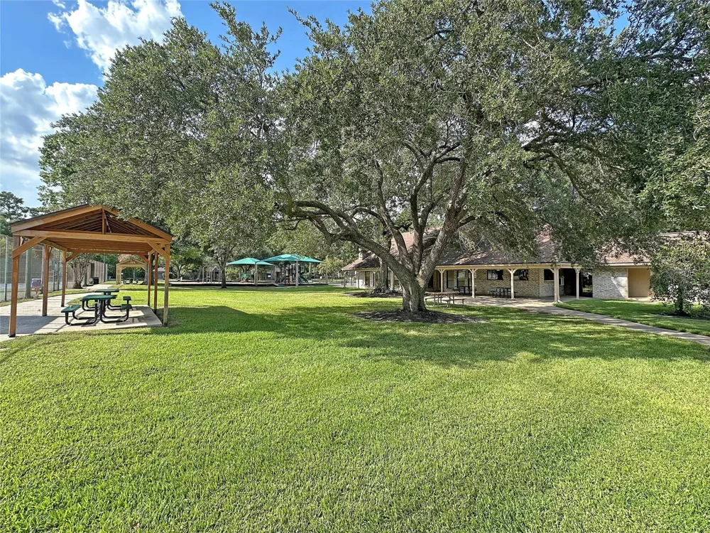 17523 Spicewood Springs Lane Spring, TX 77379