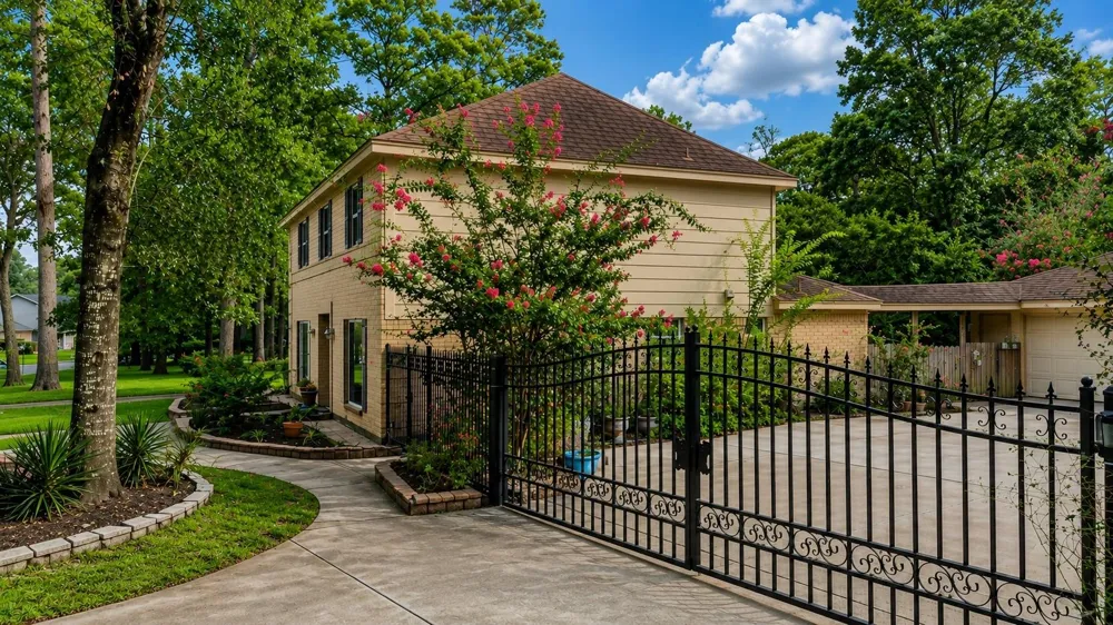 17523 Spicewood Springs Lane Spring, TX 77379