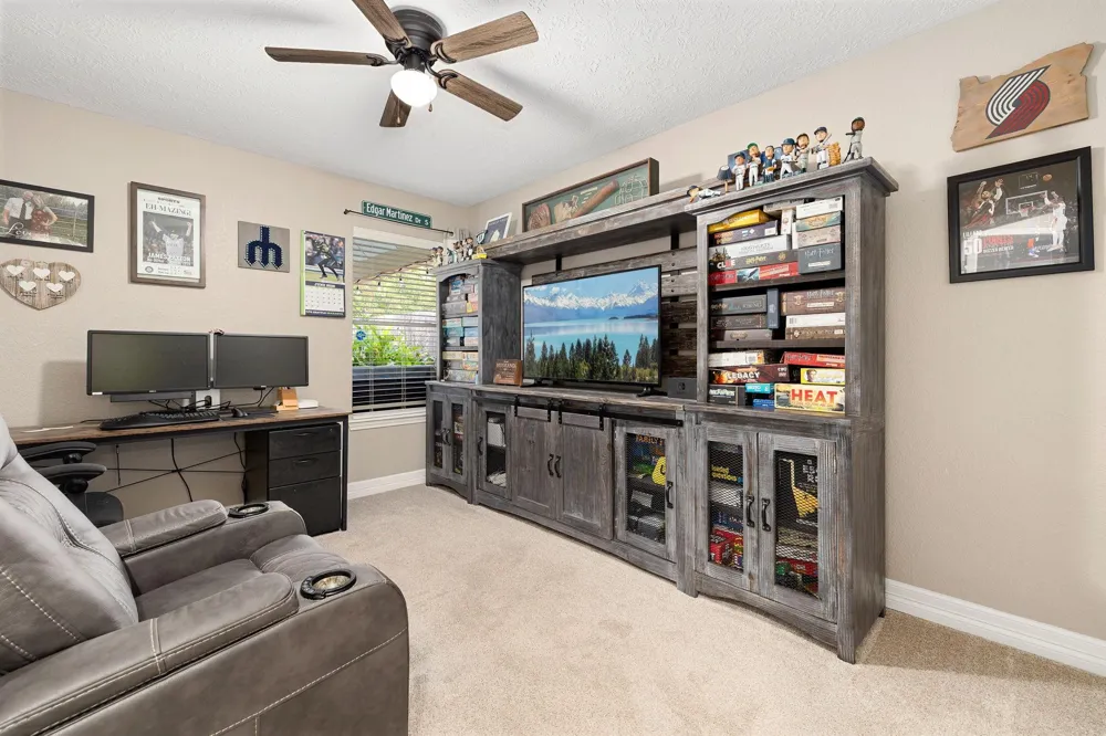 5104 Carefree Drive League City, TX 77573