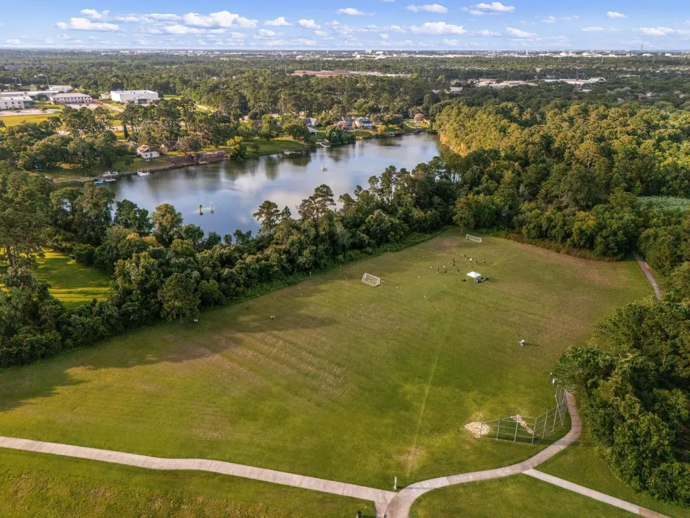 5104 Carefree Drive League City, TX 77573