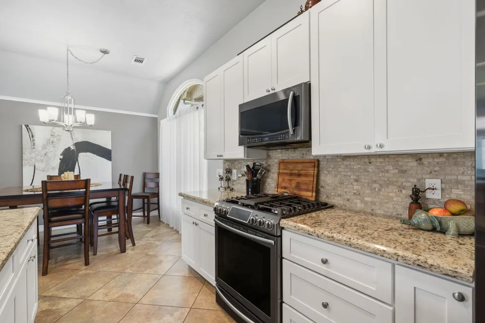 103 Cove Place Montgomery, TX 77356