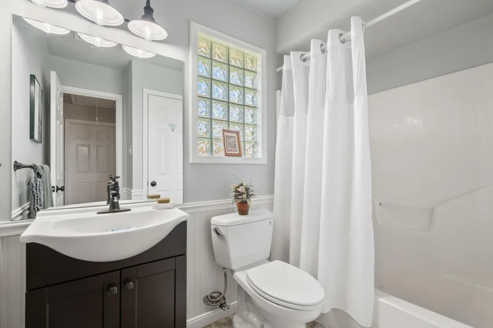 103 Cove Place Montgomery, TX 77356