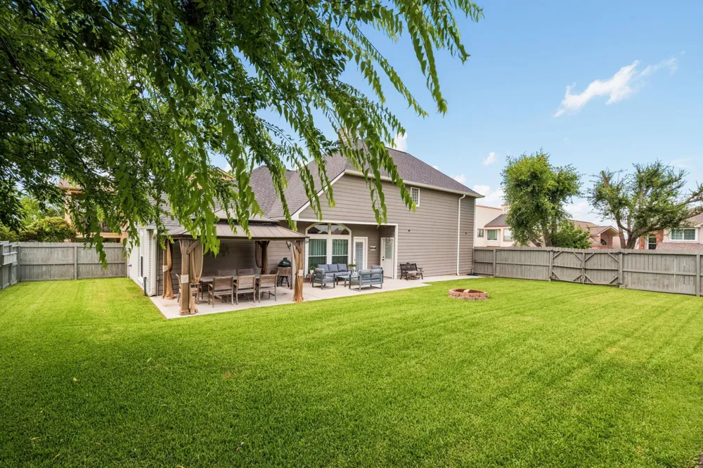103 Cove Place Montgomery, TX 77356