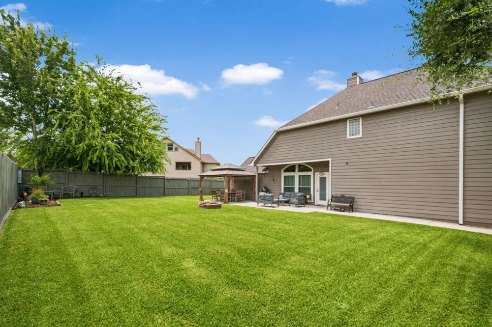 103 Cove Place Montgomery, TX 77356