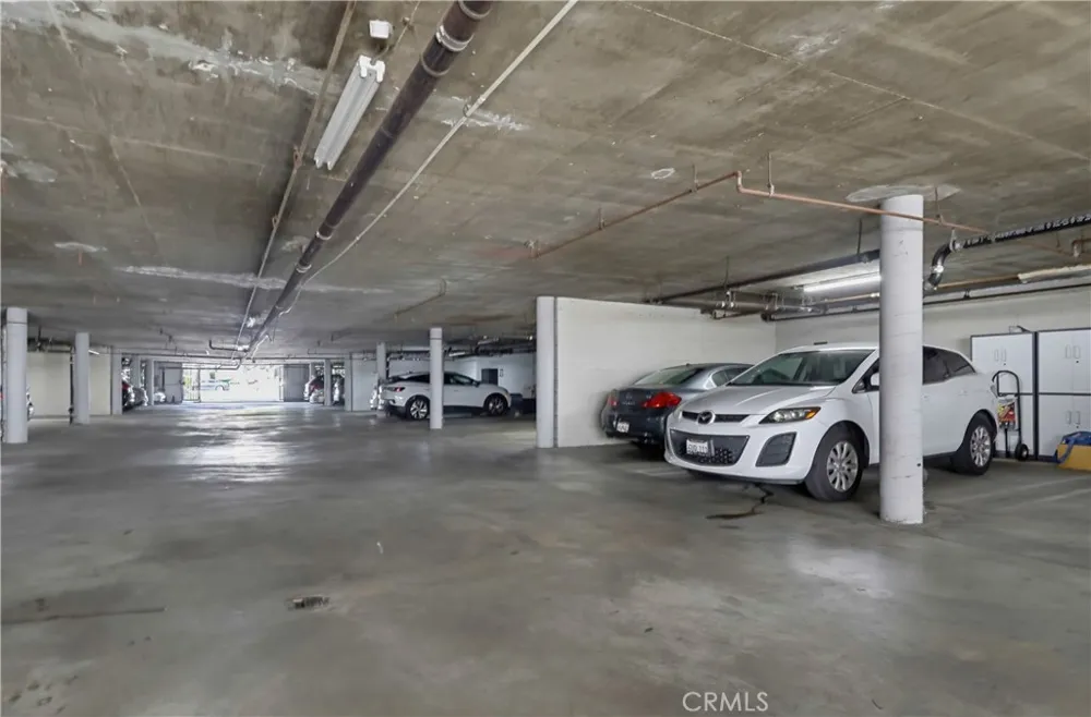 12310 Burbank #13 Los Angeles, CA 91607