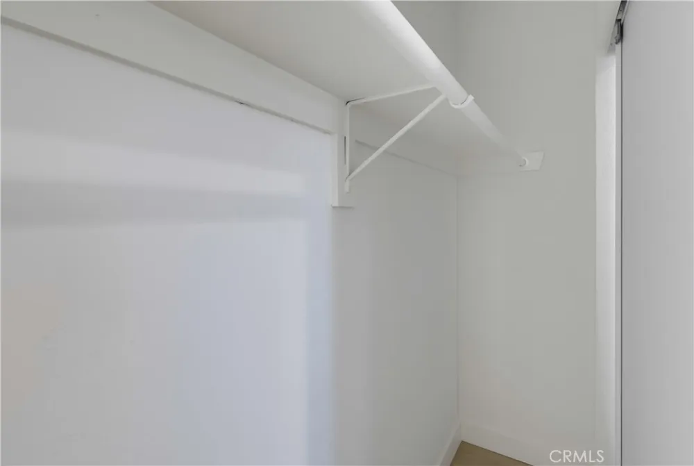 12310 Burbank #13 Los Angeles, CA 91607