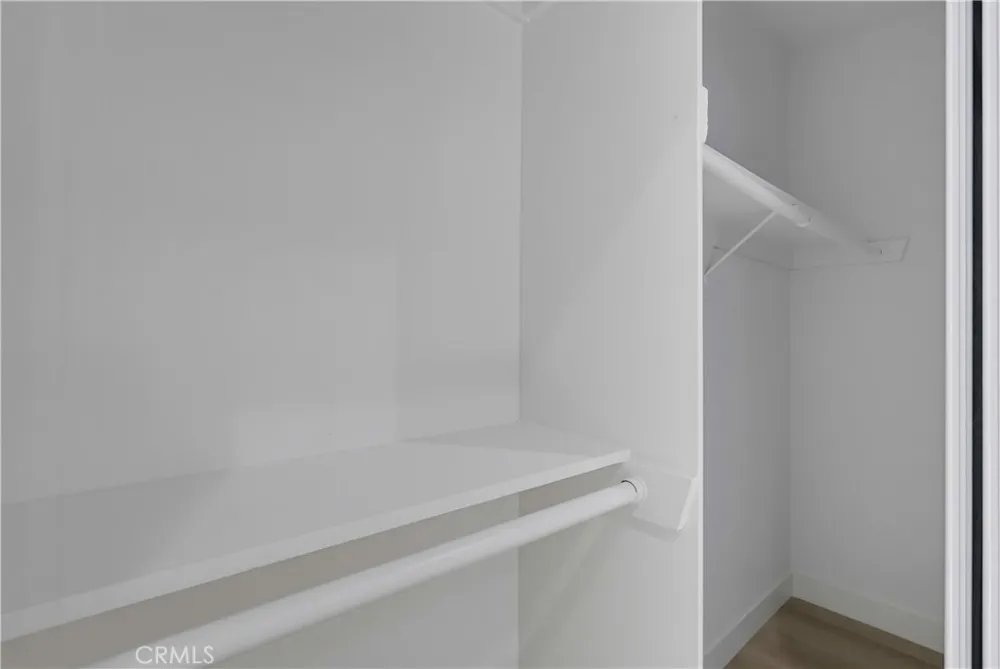 12310 Burbank #13 Los Angeles, CA 91607