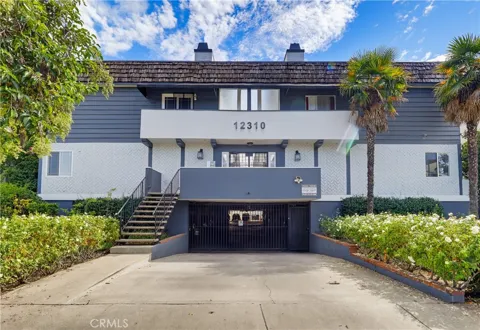 12310 Burbank #13