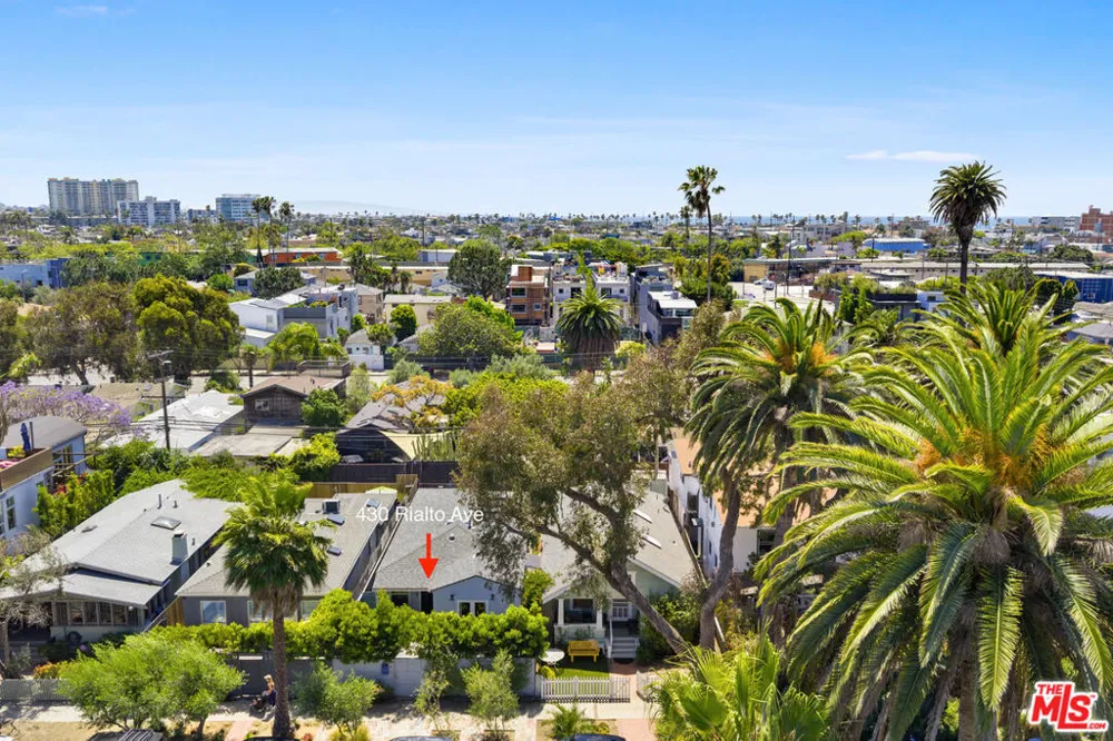 430 Rialto Avenue Venice, CA 90291
