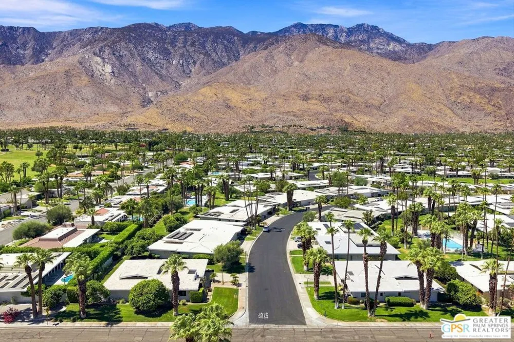 2493 S Madrona Drive Palm Springs, CA 92264
