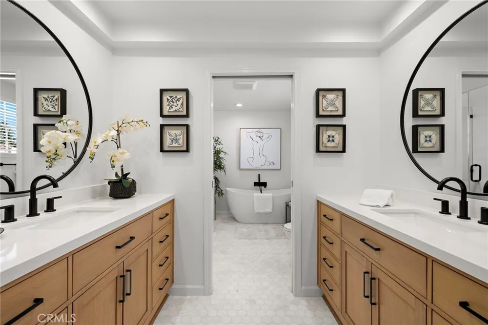 23952 Cormorant Laguna Niguel, CA 92677