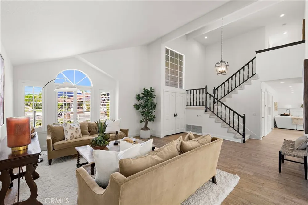 23952 Cormorant Laguna Niguel, CA 92677