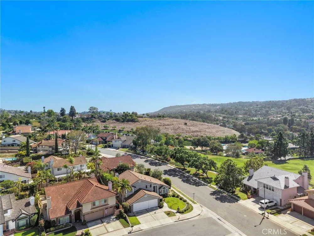 23952 Cormorant Laguna Niguel, CA 92677