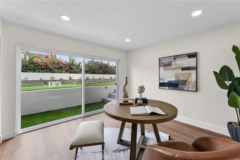 751 Grand Glendora, CA 91741