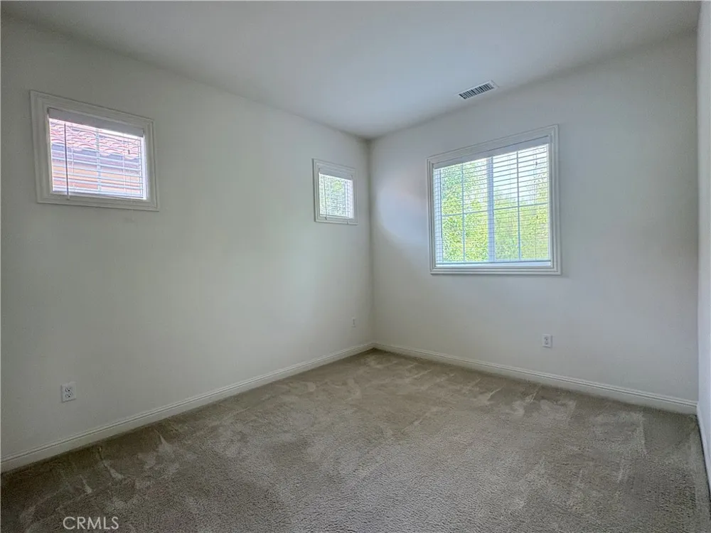 15 Umbria Lake Forest, CA 92630