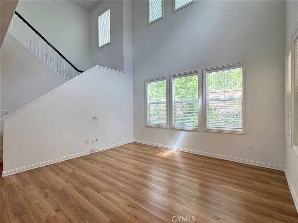 15 Umbria Lake Forest, CA 92630