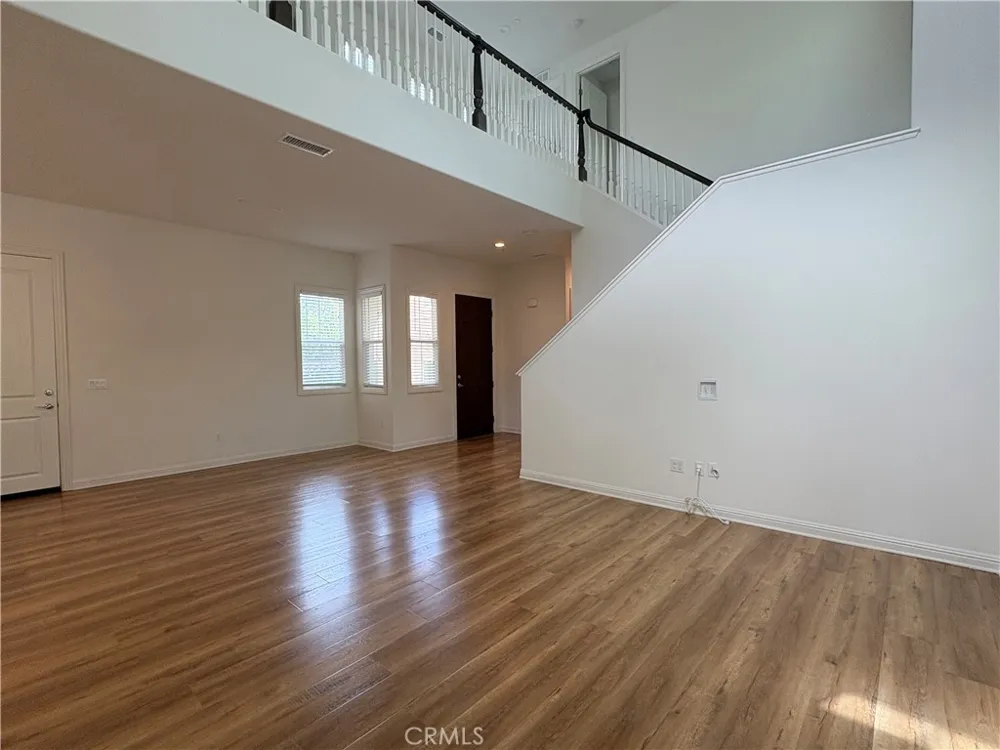 15 Umbria Lake Forest, CA 92630
