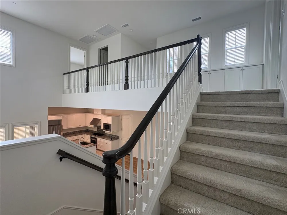 15 Umbria Lake Forest, CA 92630