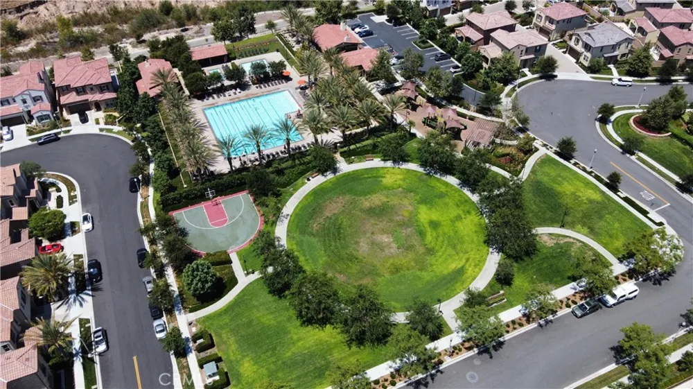 15 Umbria Lake Forest, CA 92630