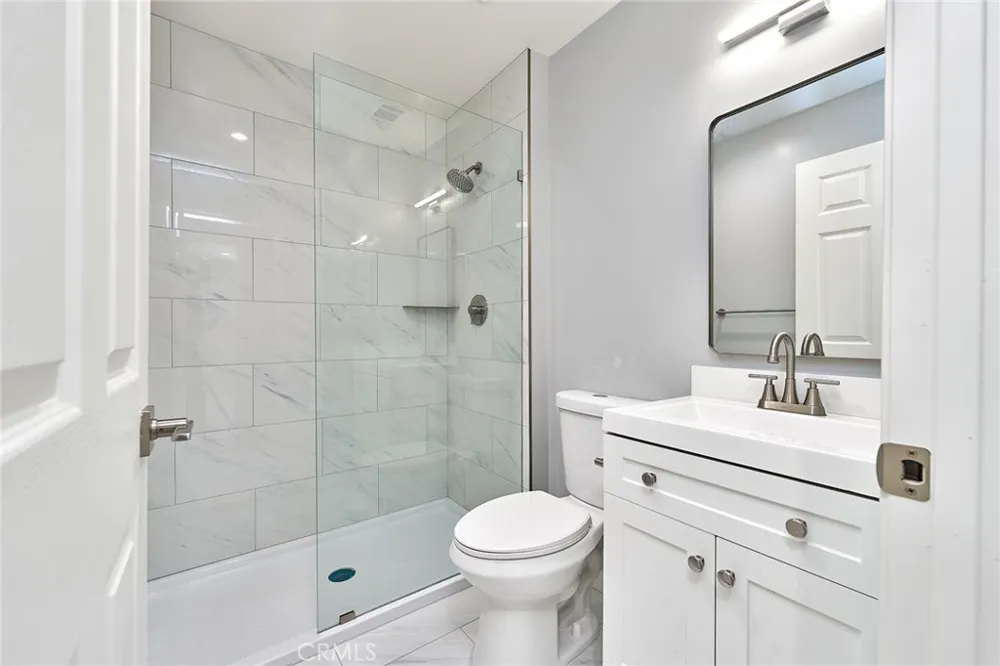 708 El Molino Pasadena, CA 91104