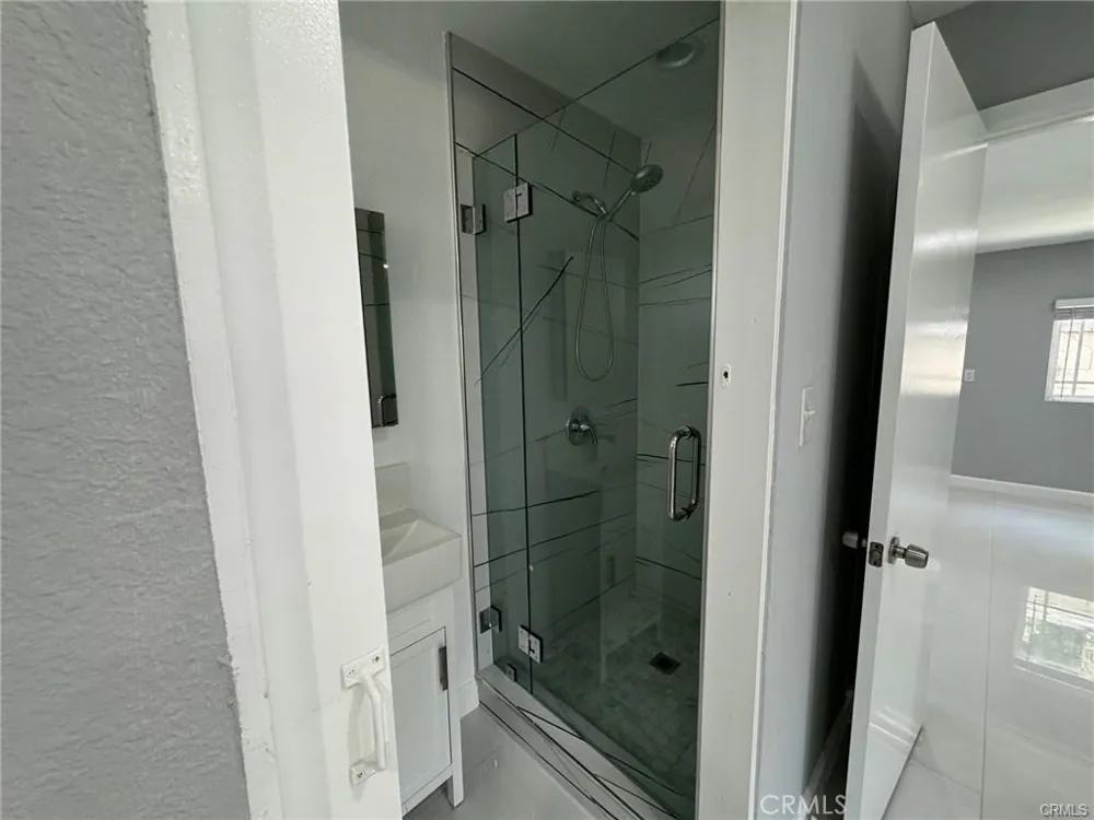 7781 11th Buena Park, CA 90621