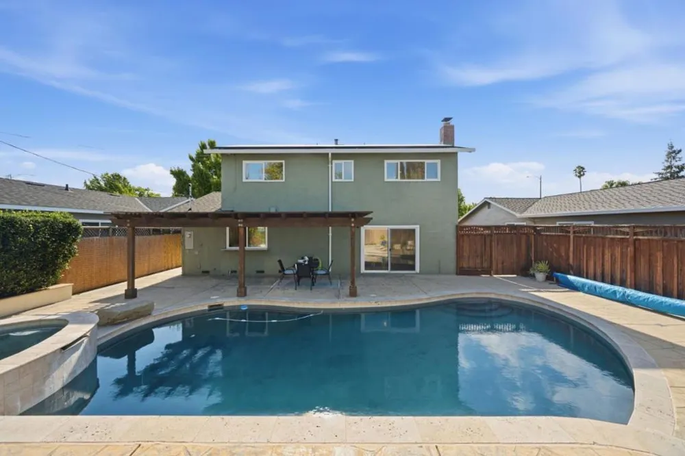 4042 Normandale Drive San Jose, CA 95118