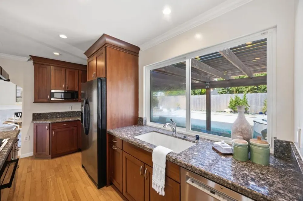 4042 Normandale Drive San Jose, CA 95118
