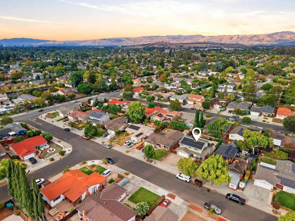 4042 Normandale Drive San Jose, CA 95118