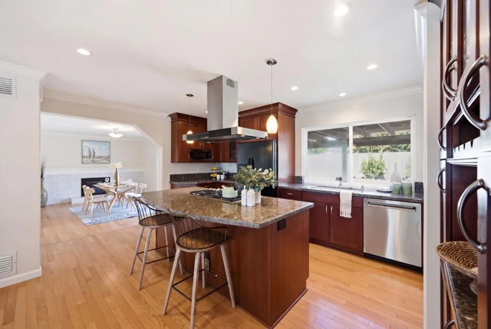 4042 Normandale Drive San Jose, CA 95118