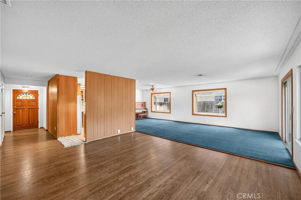 1288 Londonderry Street Costa Mesa, CA 92626