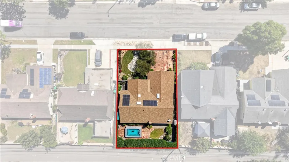 1288 Londonderry Street Costa Mesa, CA 92626