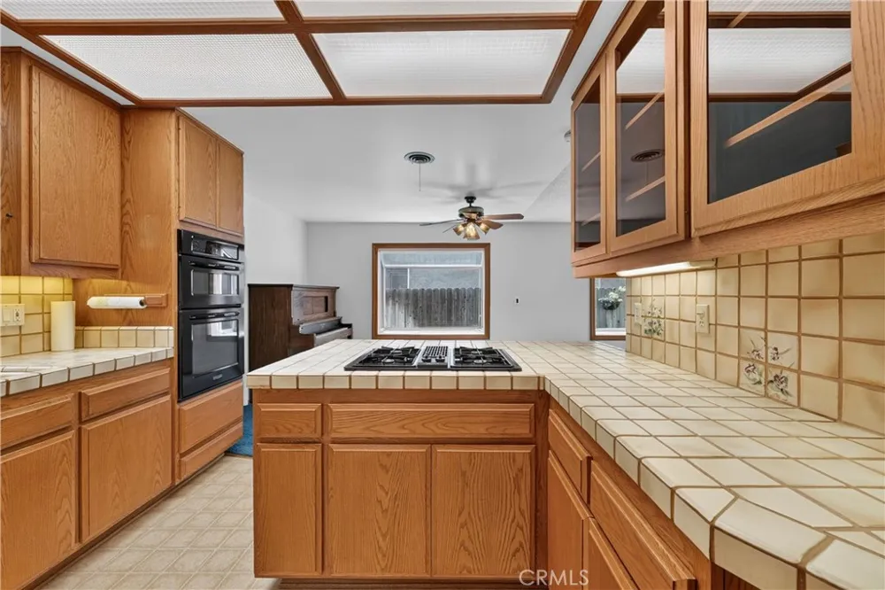 1288 Londonderry Street Costa Mesa, CA 92626