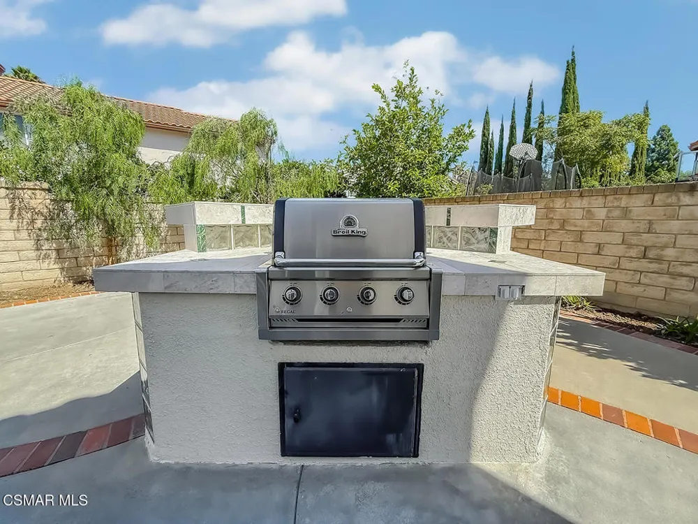 1685 Glider Court Thousand Oaks, CA 91320