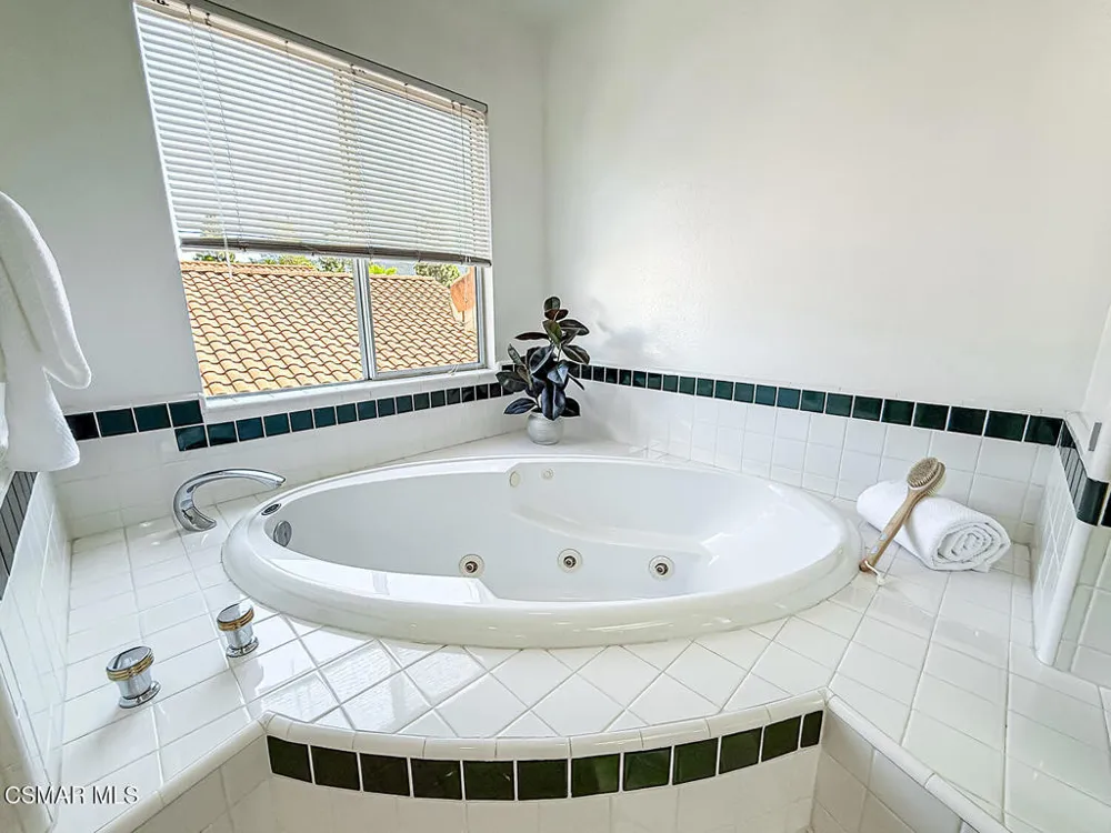 1685 Glider Court Thousand Oaks, CA 91320