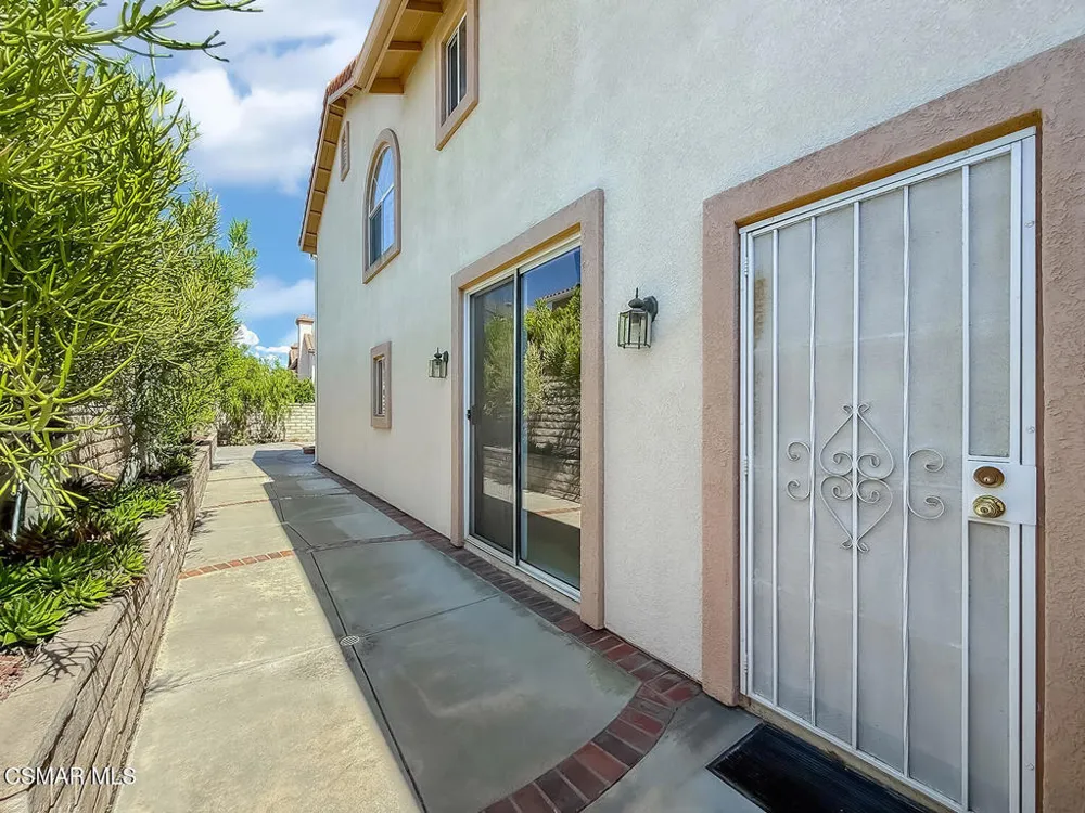 1685 Glider Court Thousand Oaks, CA 91320