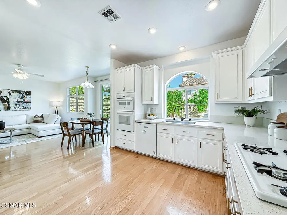 1685 Glider Court Thousand Oaks, CA 91320