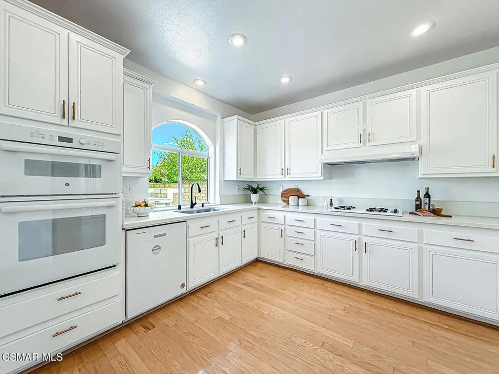 1685 Glider Court Thousand Oaks, CA 91320