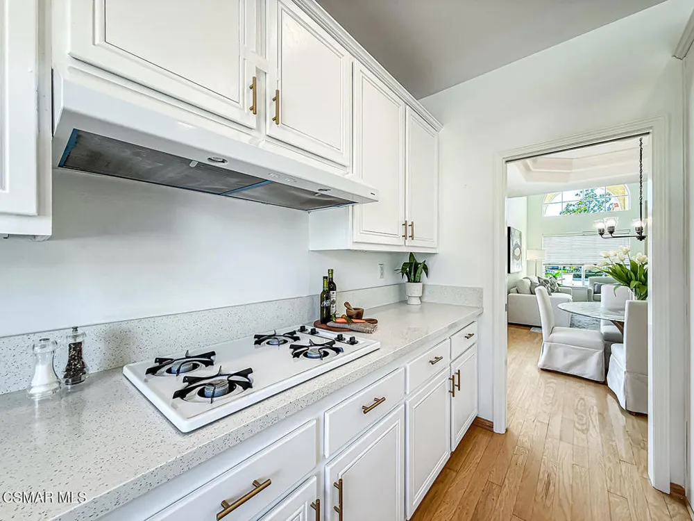 1685 Glider Court Thousand Oaks, CA 91320