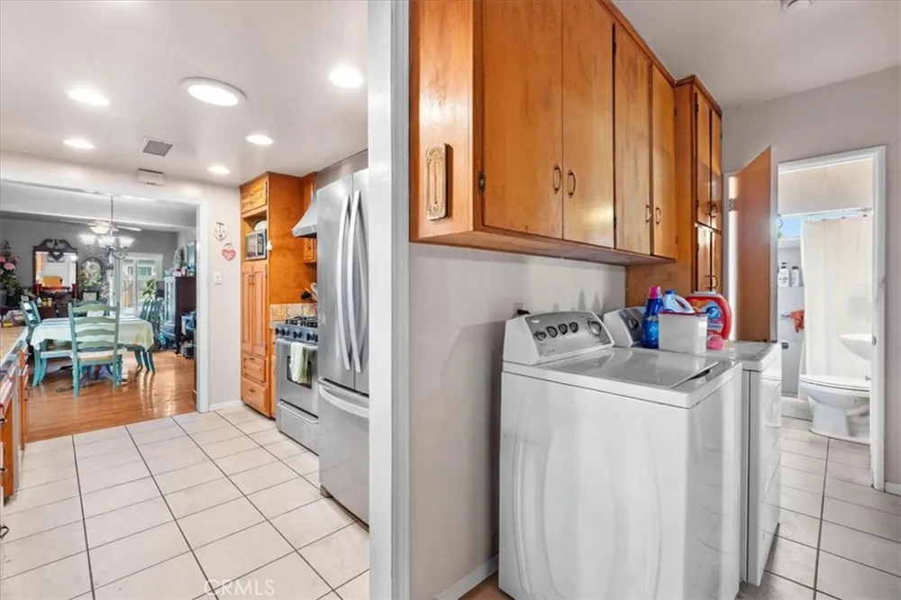 2664 Lawrence Avenue San Bernardino, CA 92404